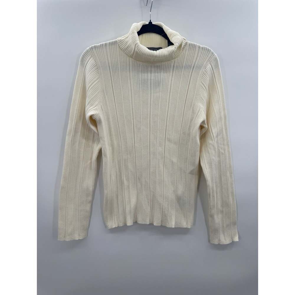 Liz Claiborne NWT Rubbed Ivory  L Turtleneck Ongoing Essential Elevated Basic